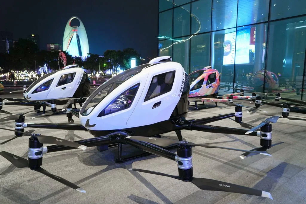 Vehículos aéreos eléctricos para transporte personal, innovación tecnológica en movilidad aérea urbana.
