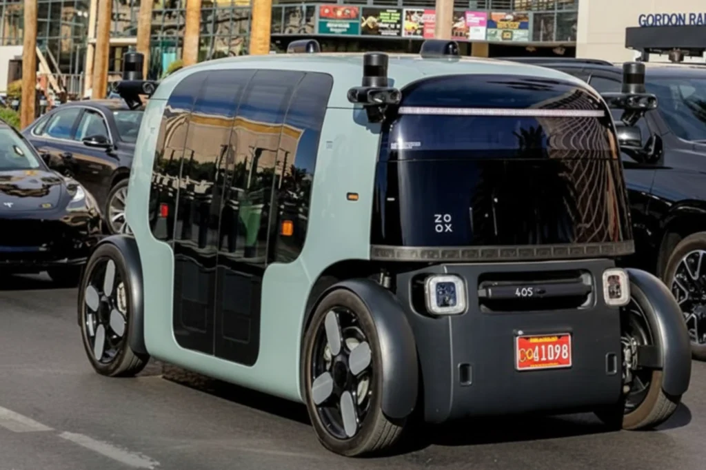 Robotaxi circulando en avenidas modernas como parte del futuro de la movilidad autónoma.